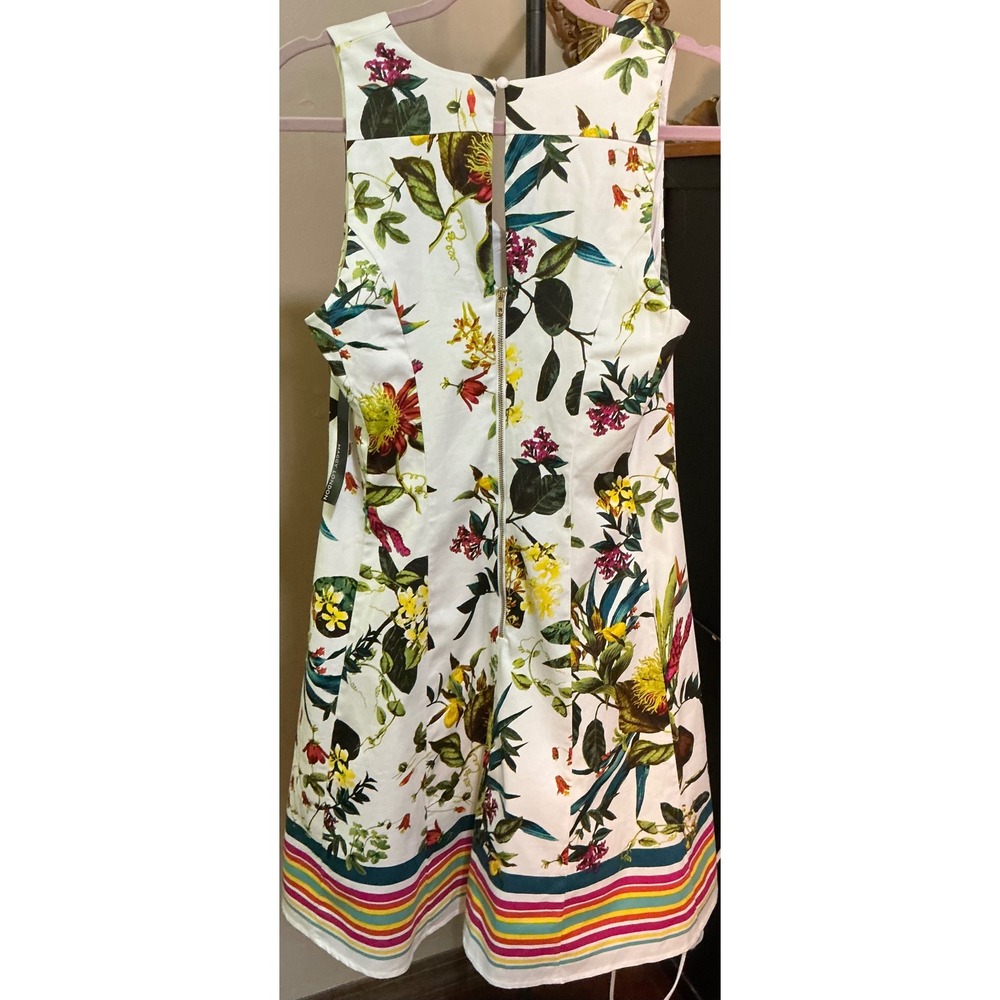 Maggy London Floral Print Sleeveless Fit & Flare Dress White Multi Size 6 NWT